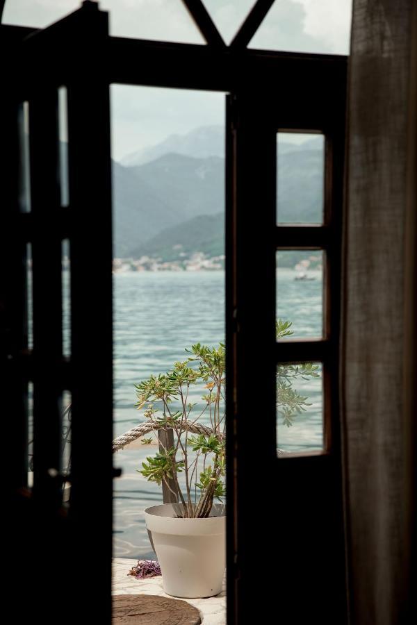 Hotel Carrubba 동하 라스트바 외부 사진