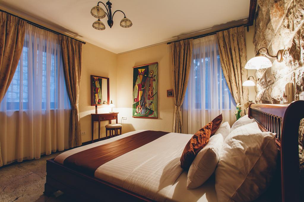Hotel Carrubba 동하 라스트바 외부 사진