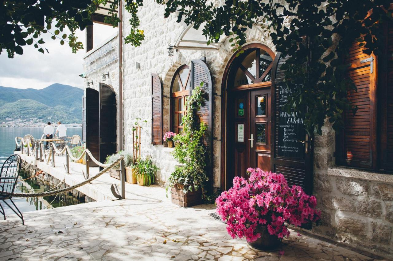 Hotel Carrubba 동하 라스트바 외부 사진